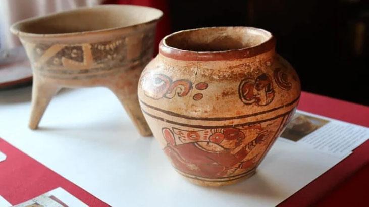 İkinci el dükkanından aldı, meğer hazineymiş! Evin süsü 1200 yıllık Maya eseri