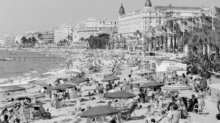 Ara Güler’in yıldızlar geçidi